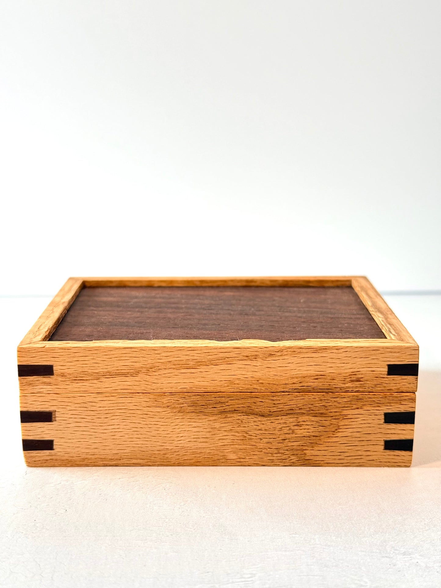 Small Red Oak and Honduras Rosewood Keepsake Box