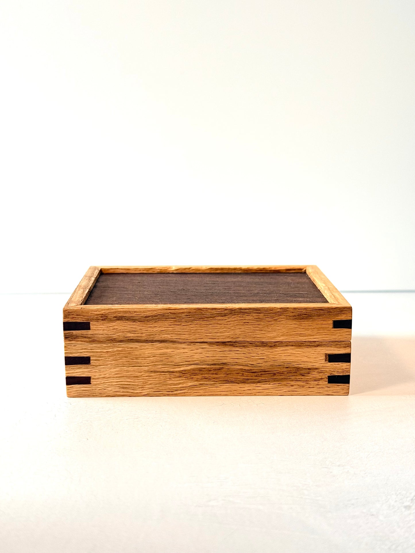 Small Red Oak and Honduras Rosewood Keepsake Box